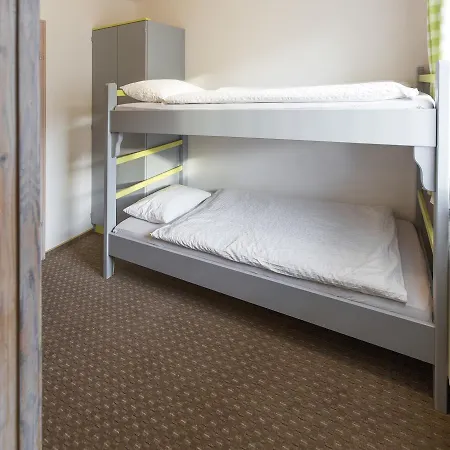 Ridehouse Nocleg ze śniadaniem *