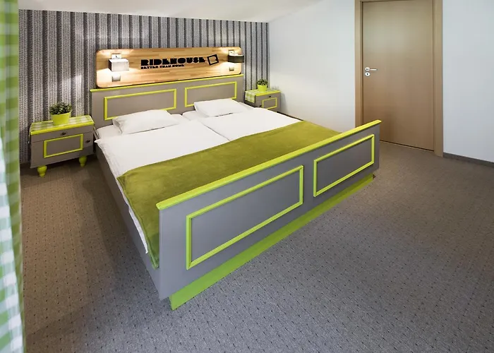 Ridehouse Nocleg ze śniadaniem Schladming